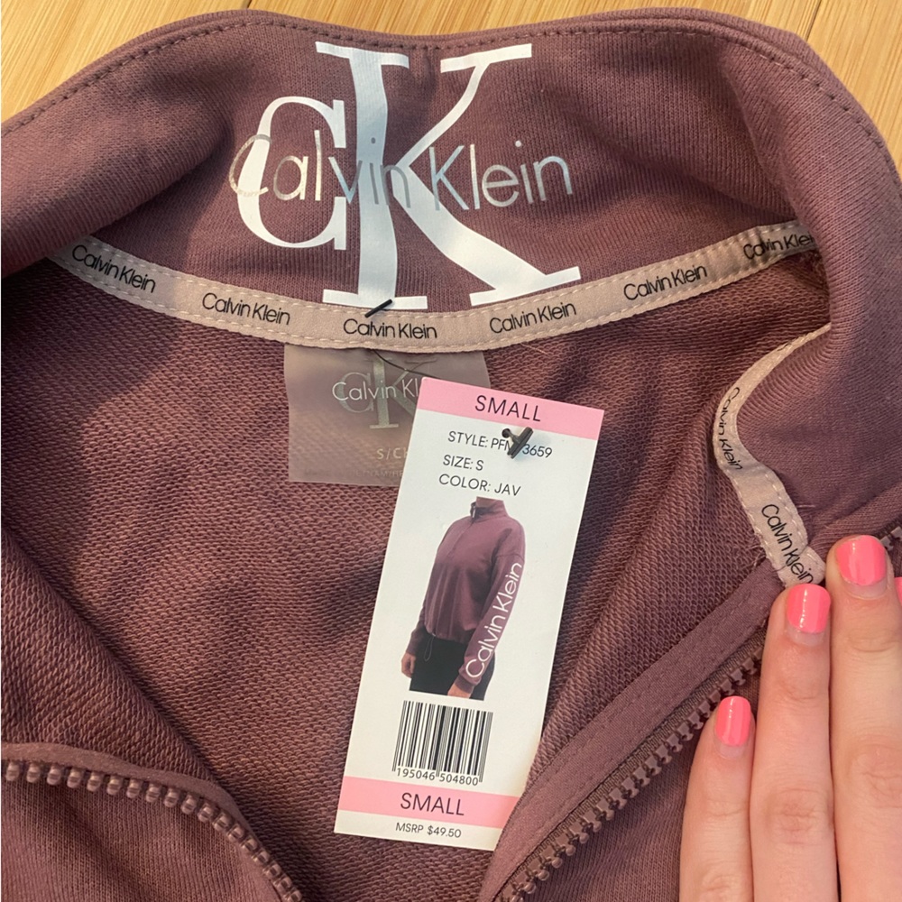 Calvin Klein NWT Quarter Zip